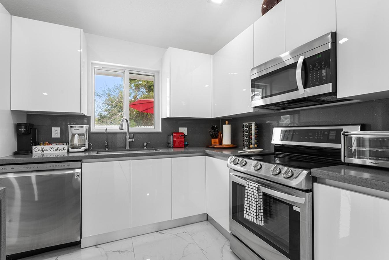 Bright Villa, Heated Pool, 2 Kings, By Everglades, Biscayne & Keys Ferienhaus Homestead